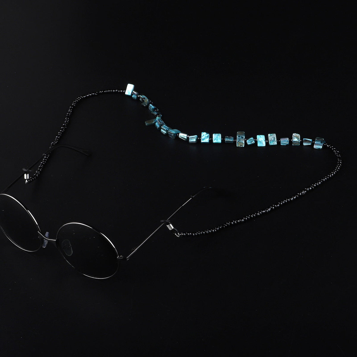 Beaded Eyewear Holder with Natural Shell Accents Siopsrl