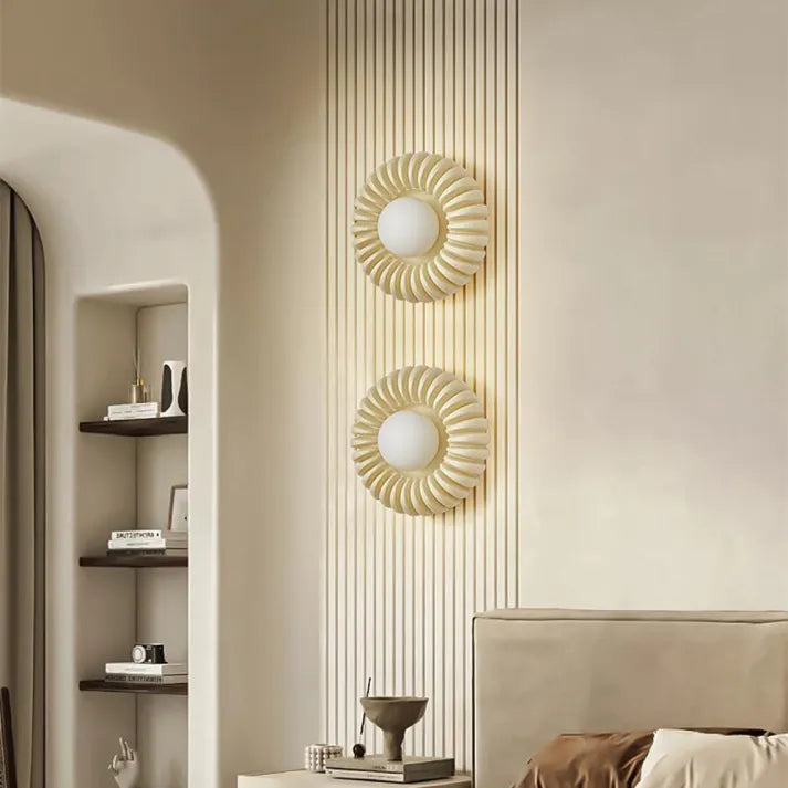 Siopsrl| Unique Resin Wall Lamp Artistic Design and Ambient Light