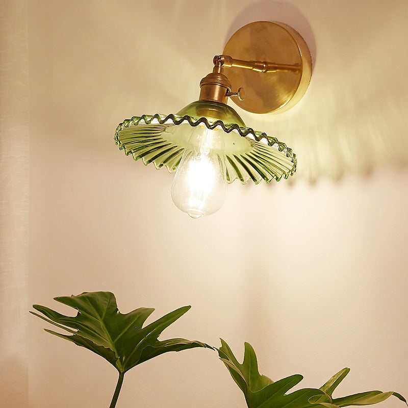 Siopsrl| Industrial Bowl Wall Lighting Fixture 1 Bulb Green Glass Wall Light in Brass