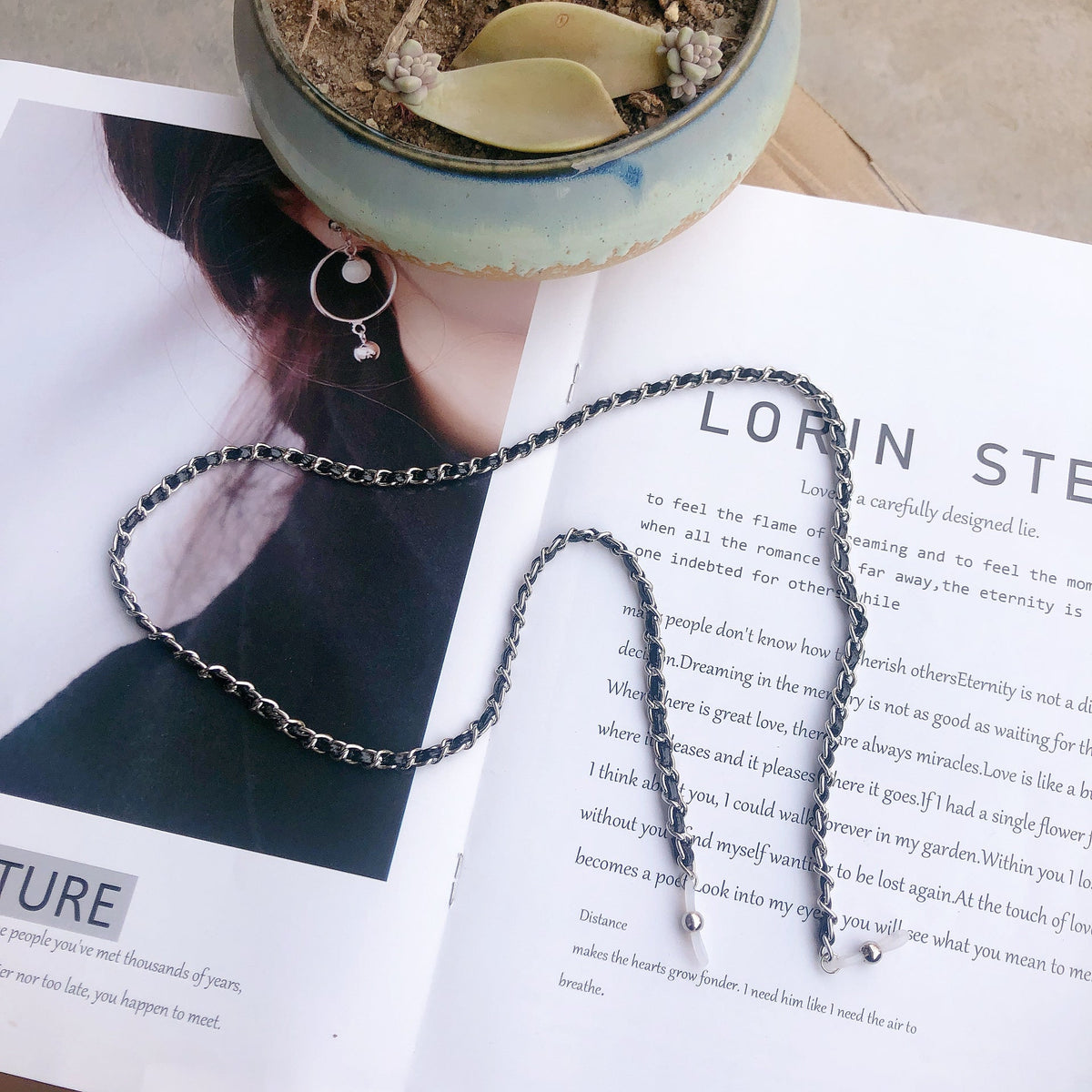 Siopsrl | Stylish Twisted Metal Eyewear Chain Siopsrl