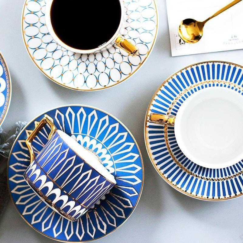 Siopsrl| Coffee cups + plates + spoons