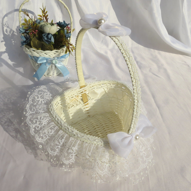 Decorative Lace Trimmed Wicker Basket Siopsrl