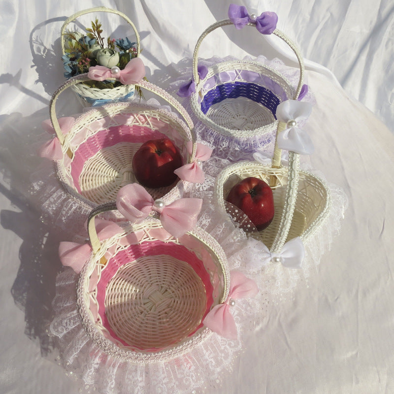 Decorative Lace Trimmed Wicker Basket Siopsrl