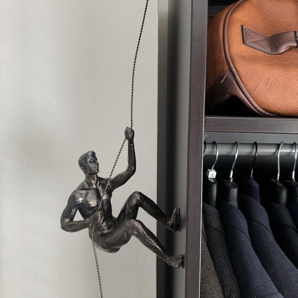 siopsrl | Climber Sculpture