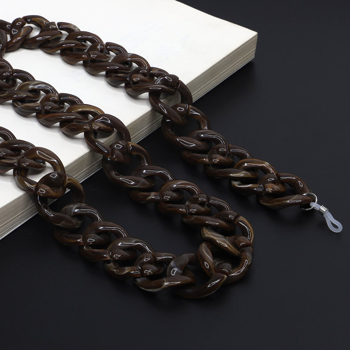Siopsrl | Fashionable Chunky Chain Eyewear Holder Siopsrl