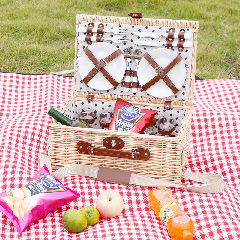 Women's picnic basket with integrated dish set and stylish accessories Siopsrl