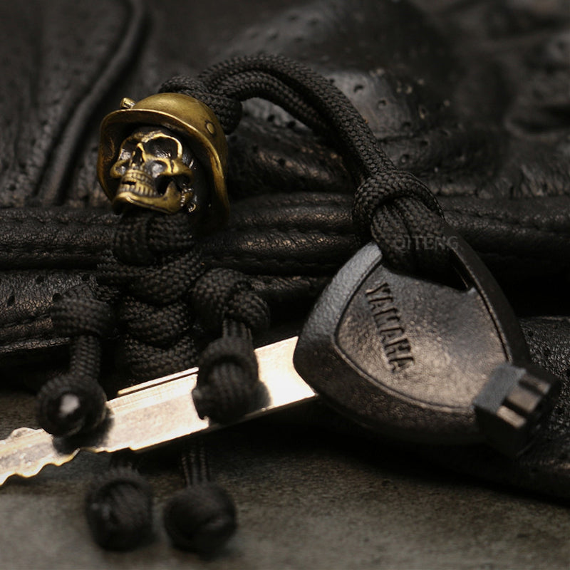 Siopsrl| Skeleton Soldier Paracord Keychain