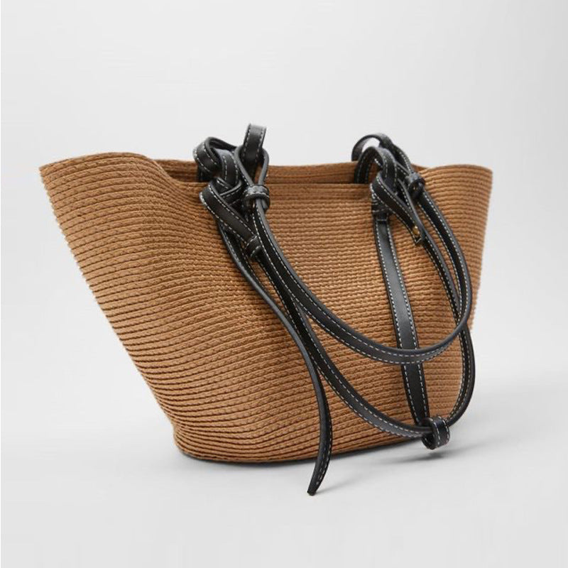 Siopsrl | Generous basket bag with elegant leather accents Siopsrl