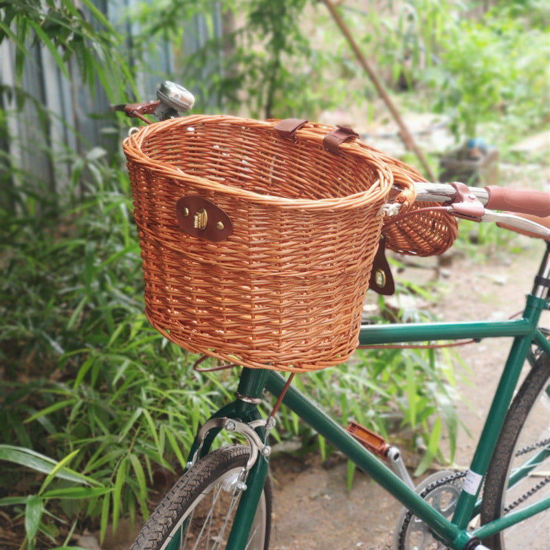 woven rattan bicycle front basket with quick-release mounting system Siopsrl