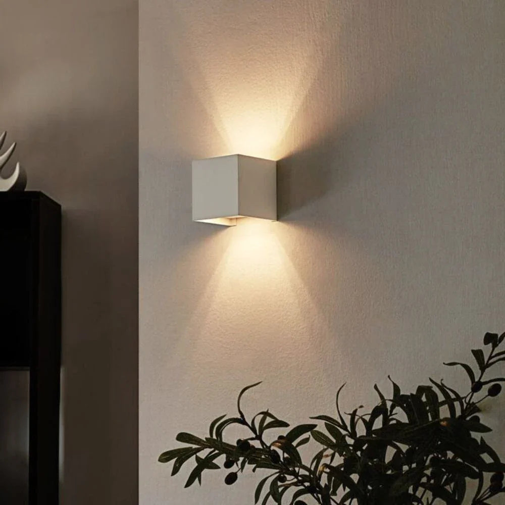Siopsrl| Adjustable Wall Light