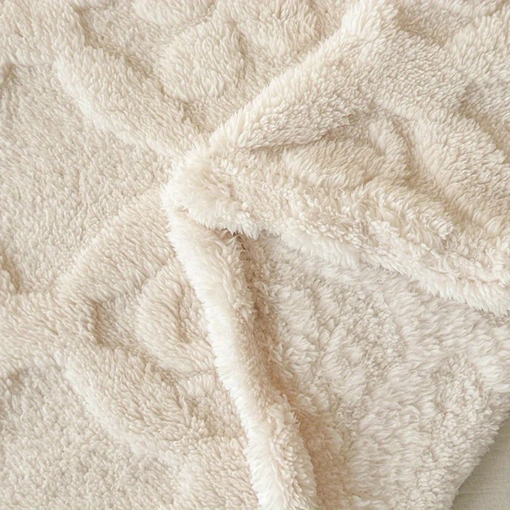 Siopsrl| Leaf Embroidery Fleece Winter Blanket