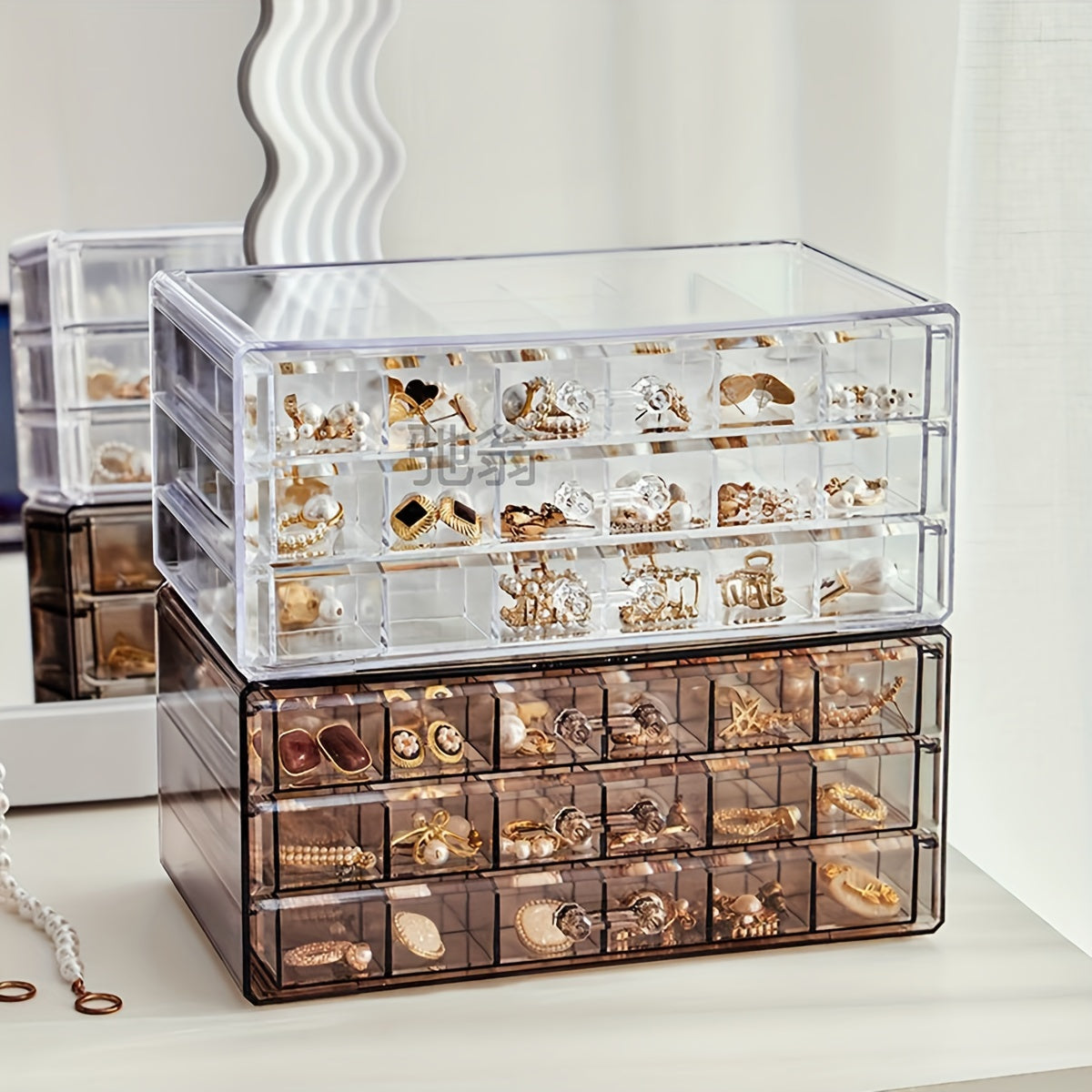 EleganceBox - Luxury Jewelry Organizer with 72 Compartments Siopsrl