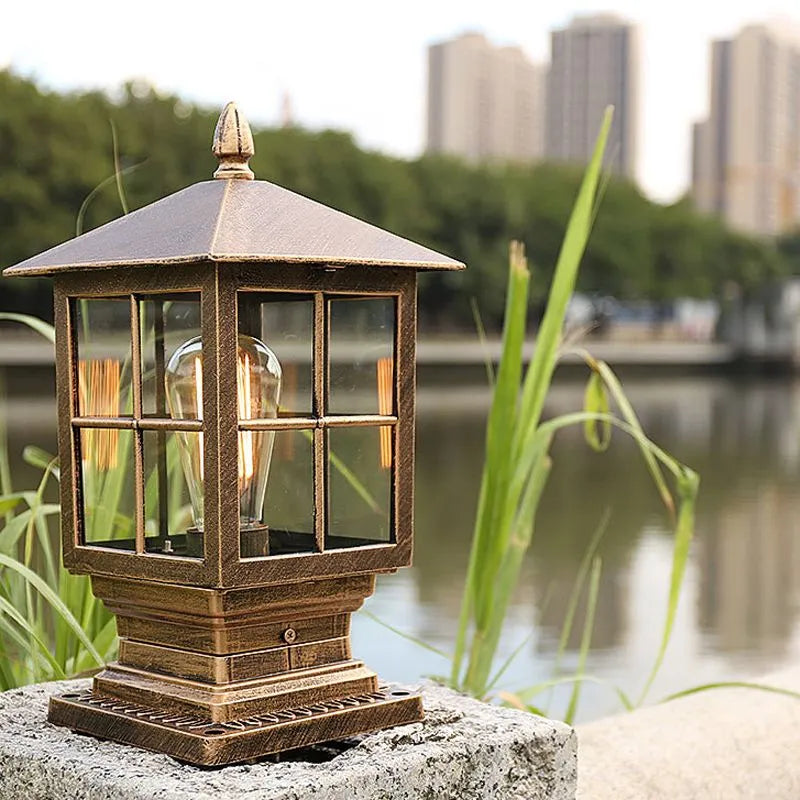 Siopsrl| Weather Resistant Outdoor Lantern on Pillar in Black Metal
