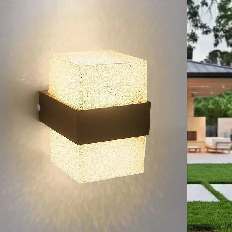 Siopsrl| Outdoor Wall Light – Nature-Inspired Weatherproof LED Fixture