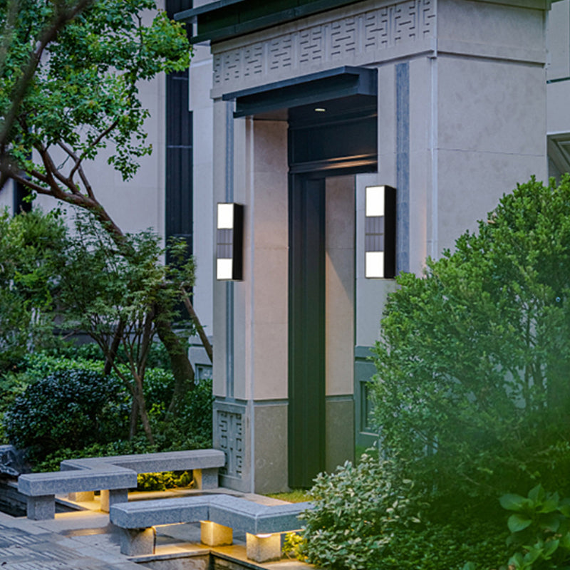 Siopsrl| SunFence - Efficient Solar Garden Lamp