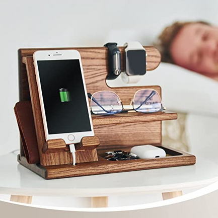 Charging station and desk organizer made of wood for phones and accessories Siopsrl