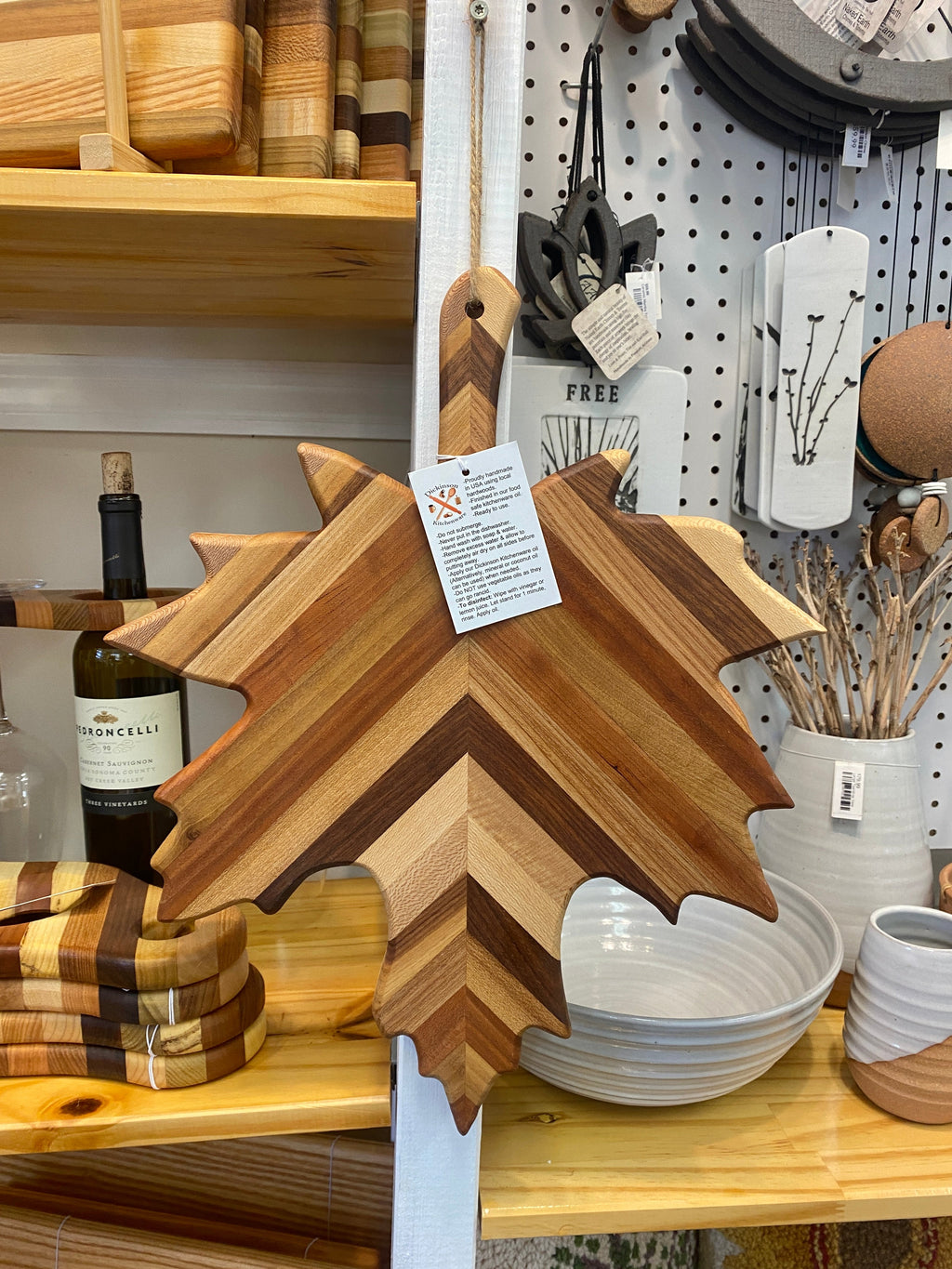 Maple Leaf Presentation Board