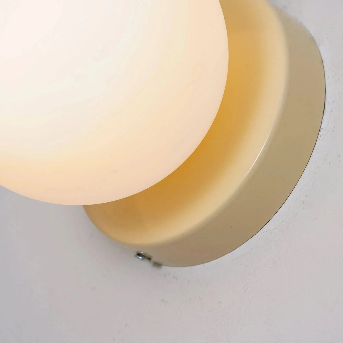 Siopsrl| Modern LED Wall Light – Compact Downward Fixture