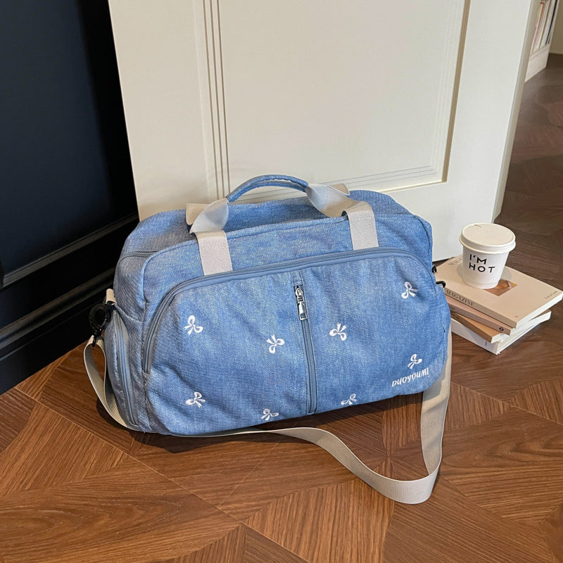 Siopsrl | Women's spacious sport and travel bag with elegant details Siopsrl