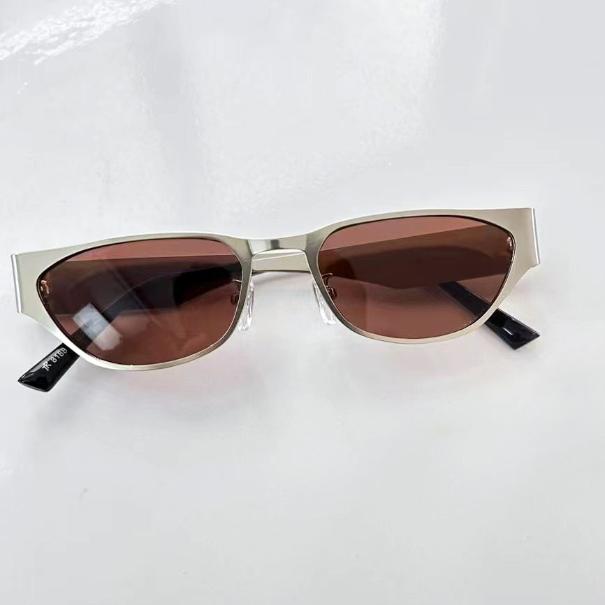 Siopsrl | Fashionable sunglasses with elegant design Siopsrl