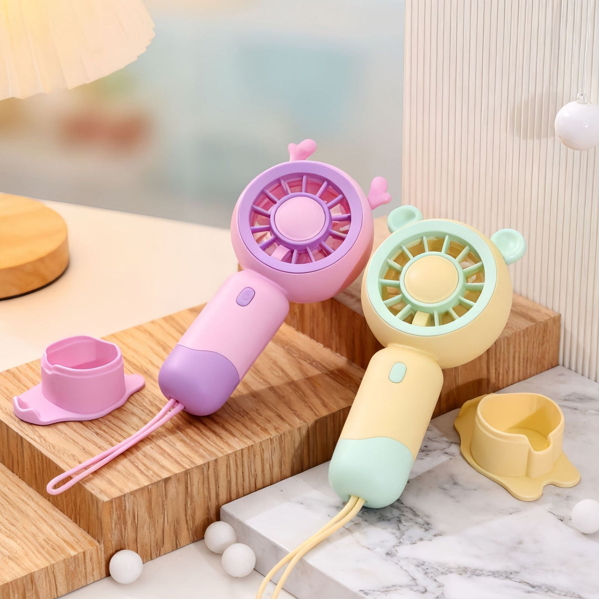 Siopsrl | Women's portable hand fan with cute cat design Siopsrl