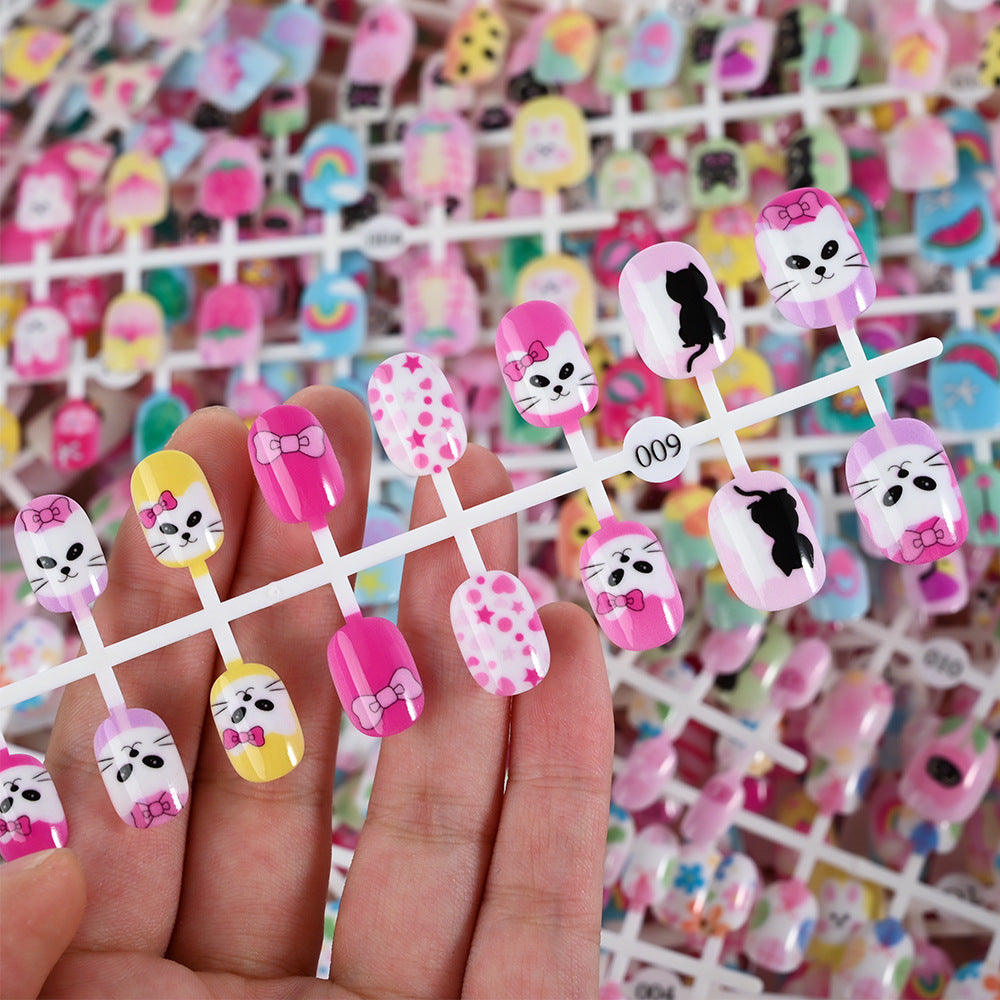 Siopsrl | Children's Fun-Themed Press-On Nail Set Siopsrl