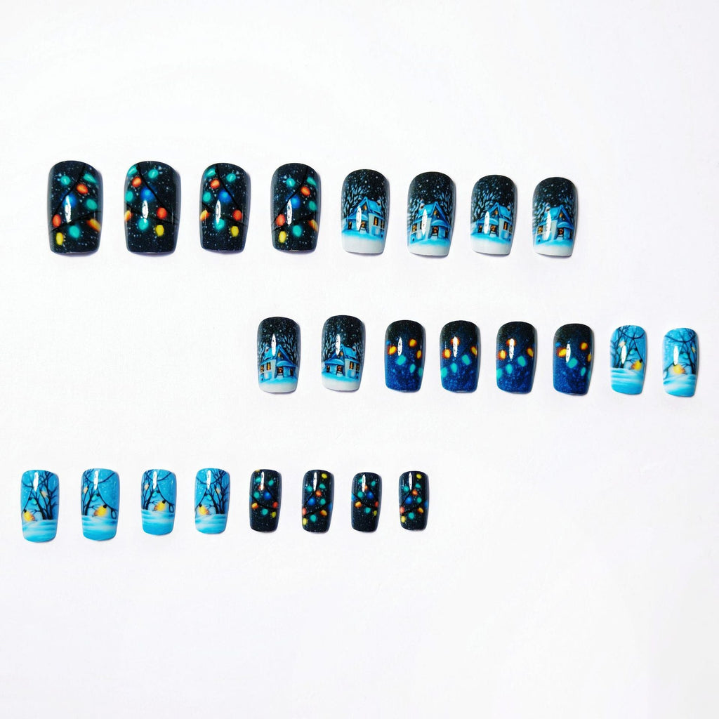 Siopsrl | Winter Art Nails with Festive Snow Motif Siopsrl