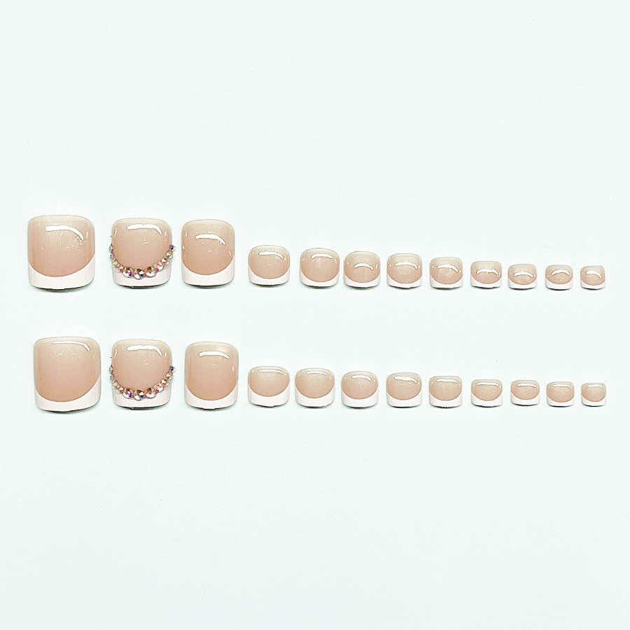 Siopsrl | Nail art set with elegant French lace decoration and glitter accents Siopsrl