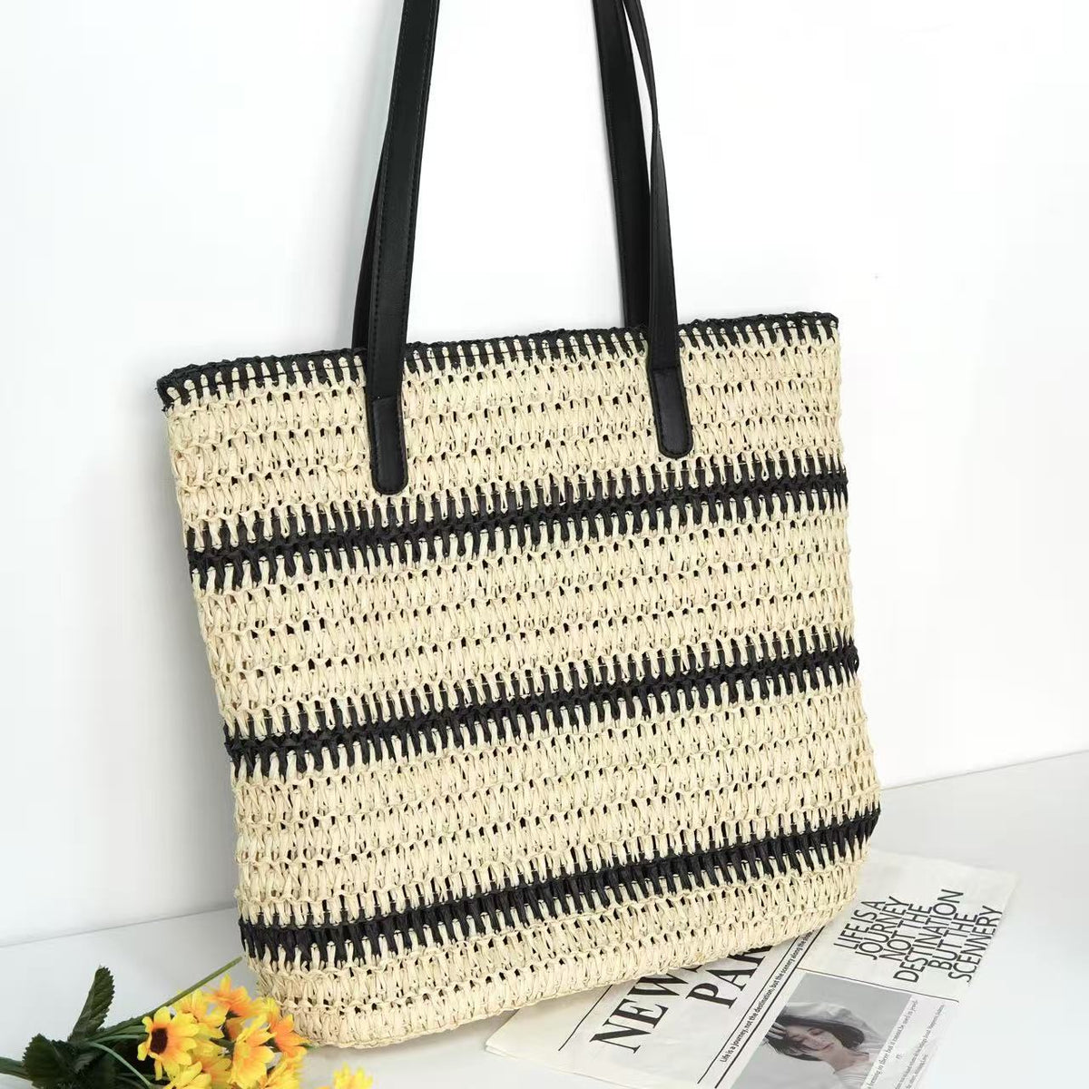 Siopsrl | Beach bag with modern stripes and robust carrying straps Siopsrl