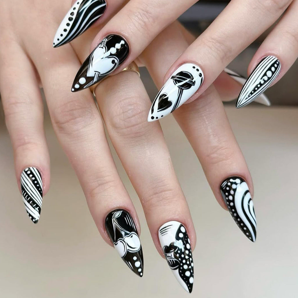 Siopsrl | Creative Art Nails in Elegant Black-and-White Design Siopsrl