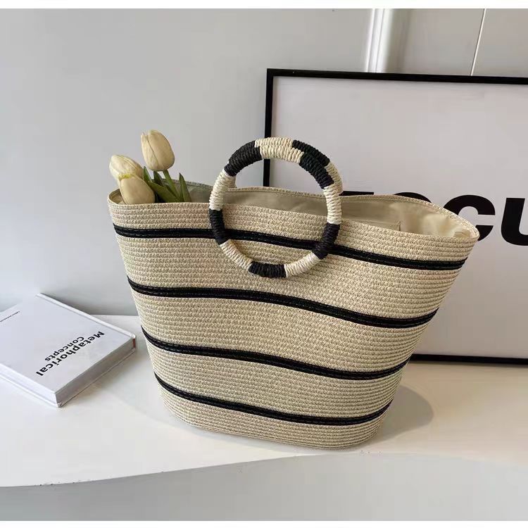 Siopsrl | Generous straw shopper with stylish ring handle Siopsrl