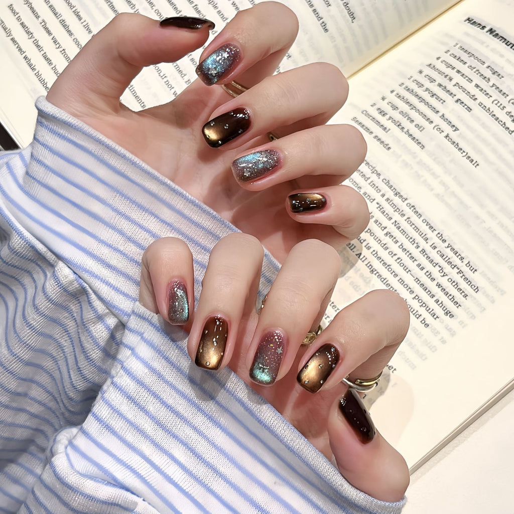 Siopsrl | Acrylic Nails with Shimmering Gradient Color Siopsrl
