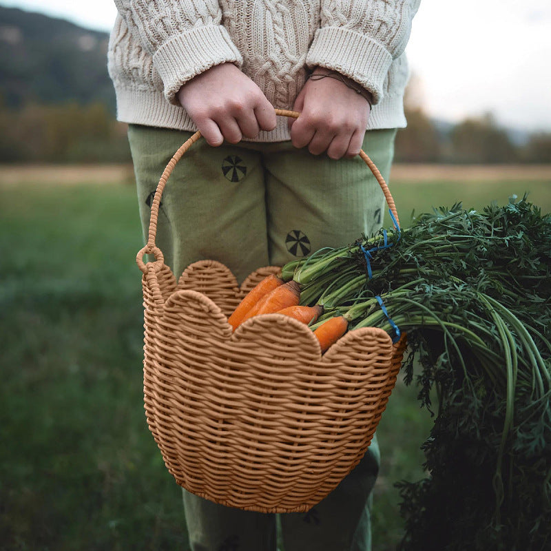 Handwoven basket with handle Siopsrl
