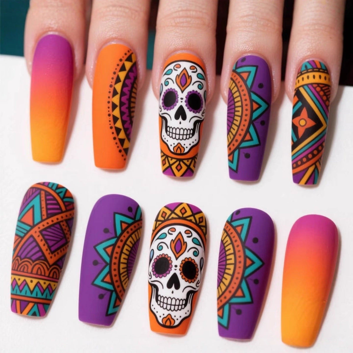 Siopsrl | Art Nails In Creative Skull Design Siopsrl