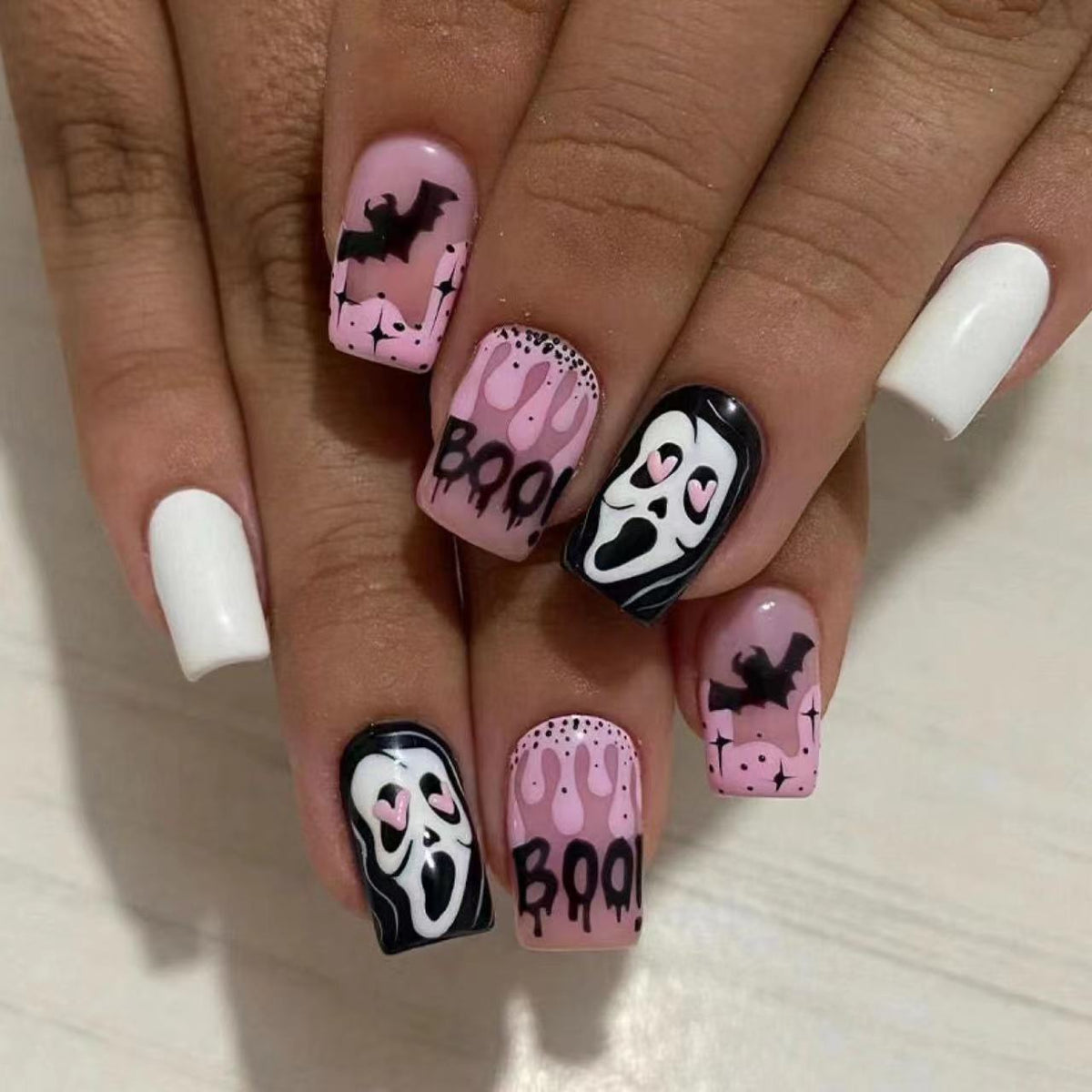 Halloween Fake Nail Set with Creative Scary Motifs Siopsrl