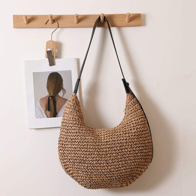 Siopsrl | Handmade Hobo Bag Made of Natural Raffia Material Siopsrl