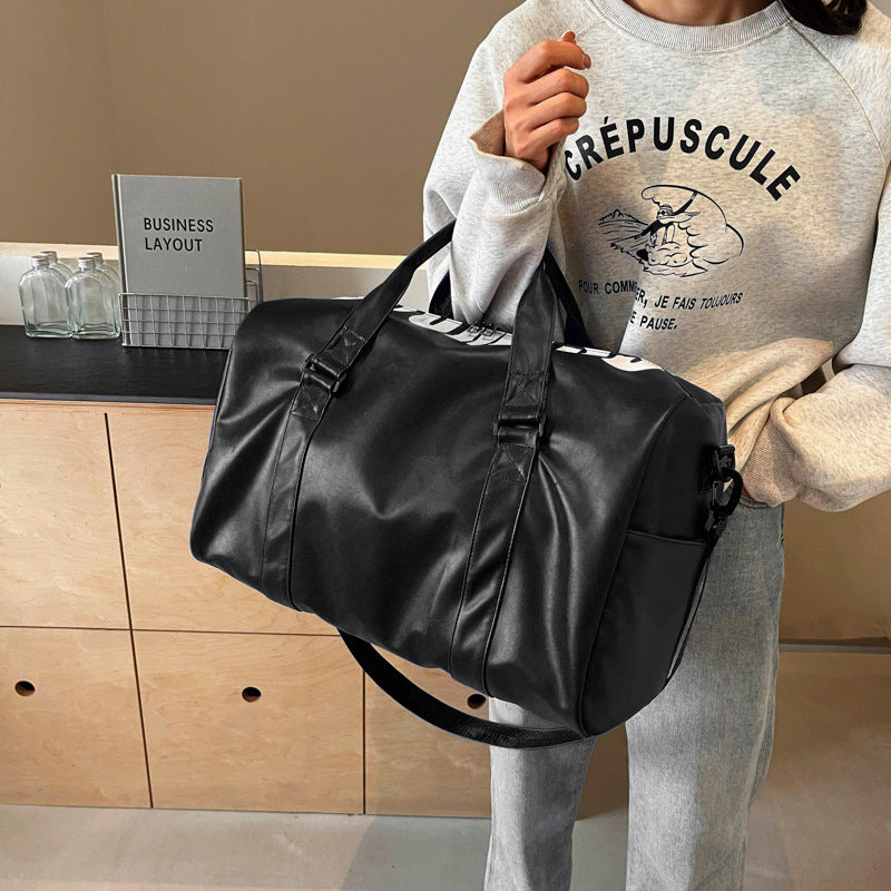 Siopsrl | Sporty Travel Bag With Spacious Interior Compartment And Durable Material Siopsrl