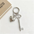 Siopsrl | Vintage-Inspired Heart and Key Keychain Siopsrl