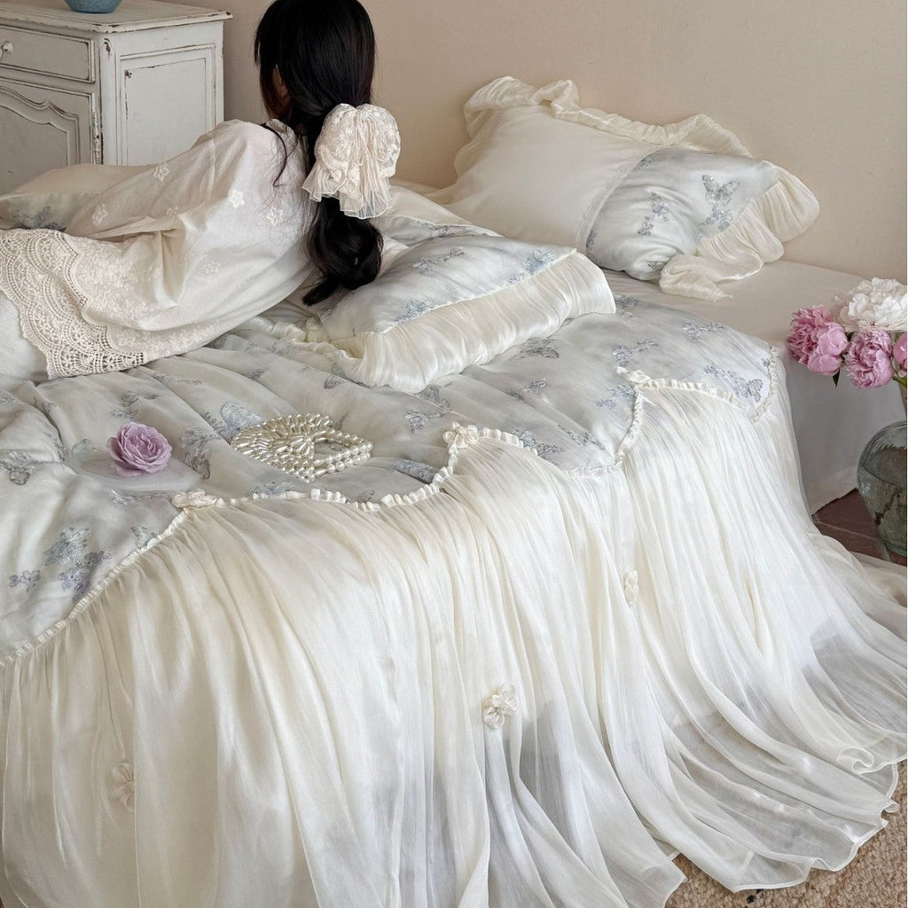 Romantic cotton bedding set with chiffon ruffle, embroidered butterflies and bed skirt Bowlift