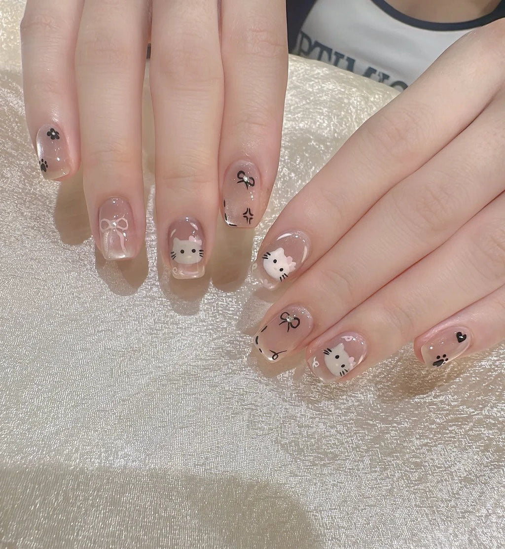 Siopsrl | Playful Character-Themed Press-On Nail Set Siopsrl