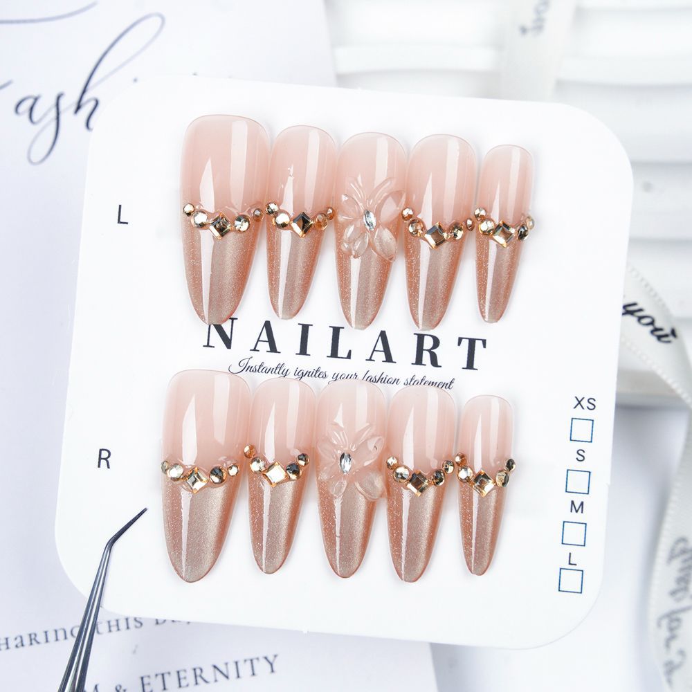 Siopsrl | Press-On Nail Art Set with Elegant Leopard Design Siopsrl