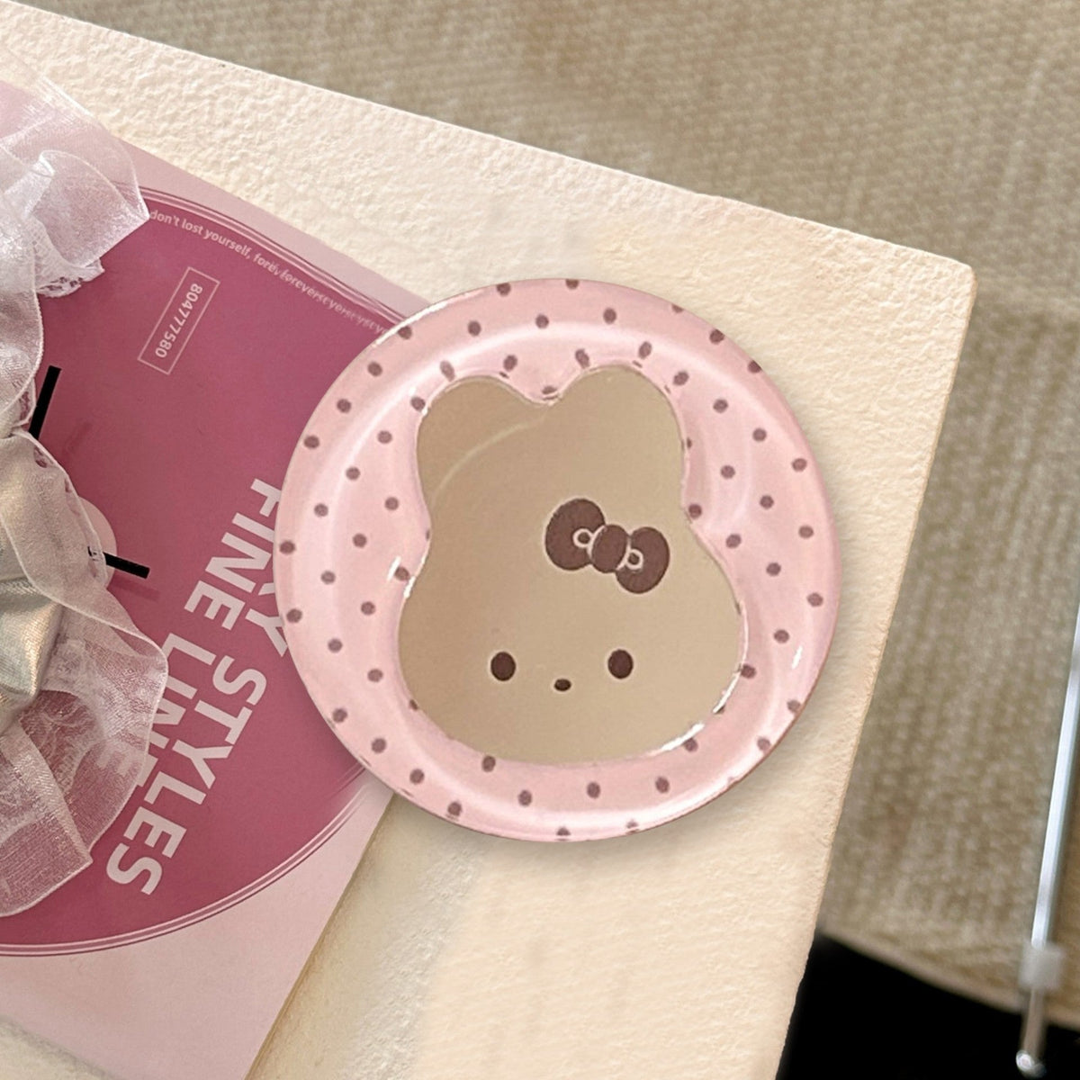 Siopsrl | Playful coaster with rabbit motif Siopsrl