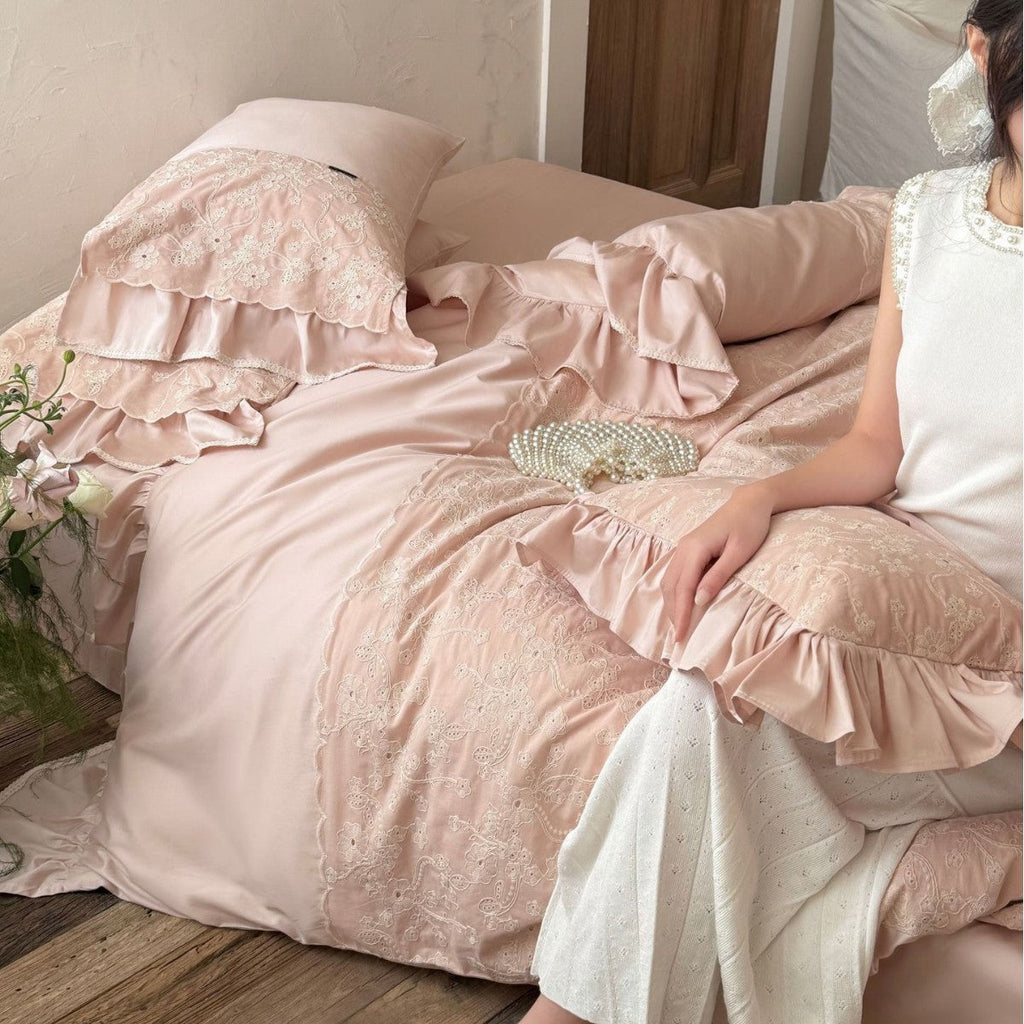 Romantic satin bedding set with lace trim and ruffled pillow Bowlift