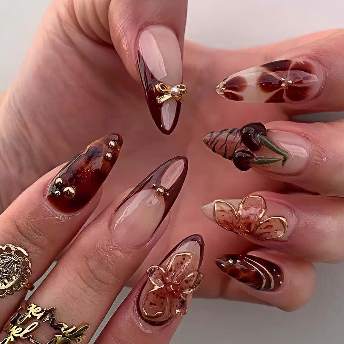 Siopsrl | Artistic Themed Press-On Nail Set Siopsrl Siopsrl | 7879Siopsrl | 3739