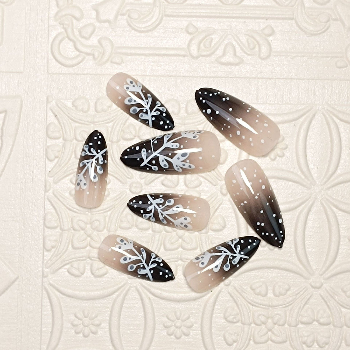 Siopsrl | Elegant Ombre Floral Press-On Nail Set Siopsrl