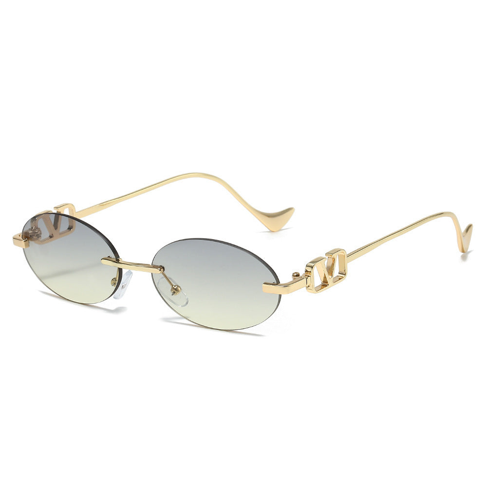 Siopsrl | Stylish Oval Frame Sunglasses with Decorative Accents Siopsrl