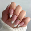Siopsrl | Elegant artificial nails with stylish French design and glitter accents Siopsrl