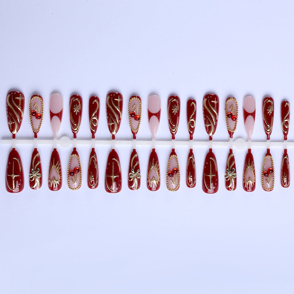 Siopsrl | Artificial nails with elegant gold design Siopsrl