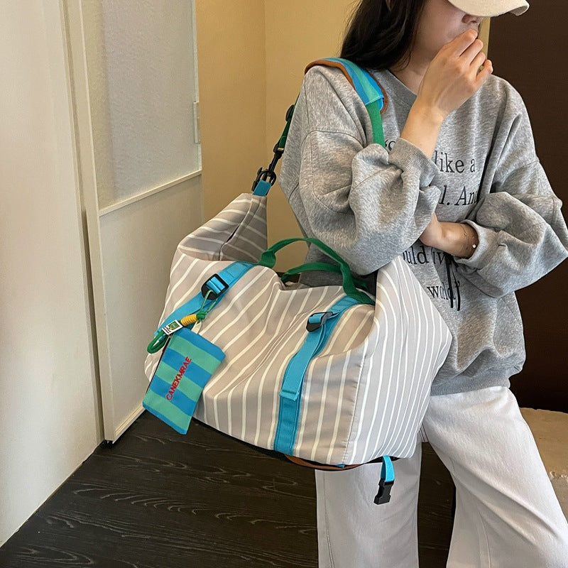 Siopsrl | Stylish Sports Duffel Bag