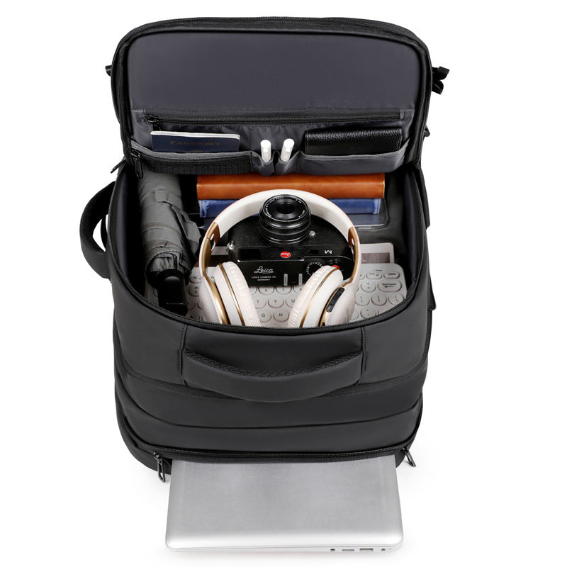 Siopsrl | Functional backpack with special laptop compartment and optimal space utilization Siopsrl